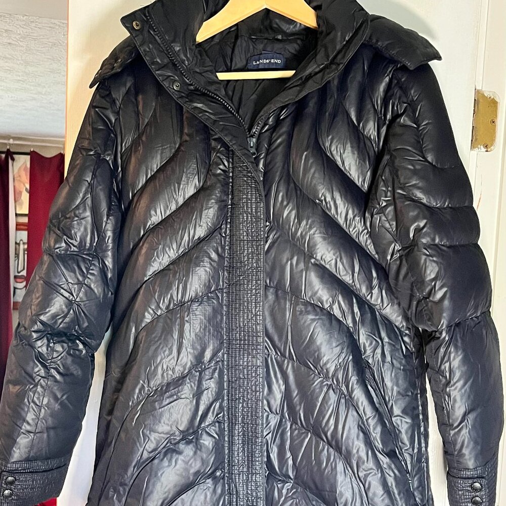 Women's Lands End Long Hooded Black Quilted Down-Filled Puffer Coat Size Medium